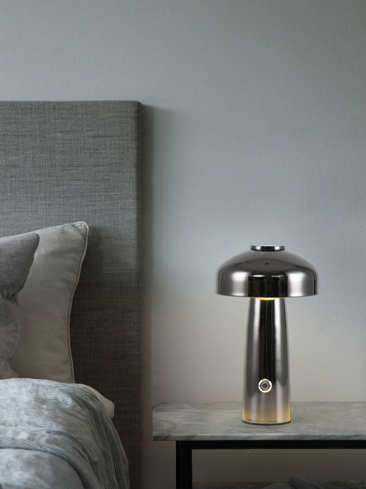 leon-mushroom-table-lamp