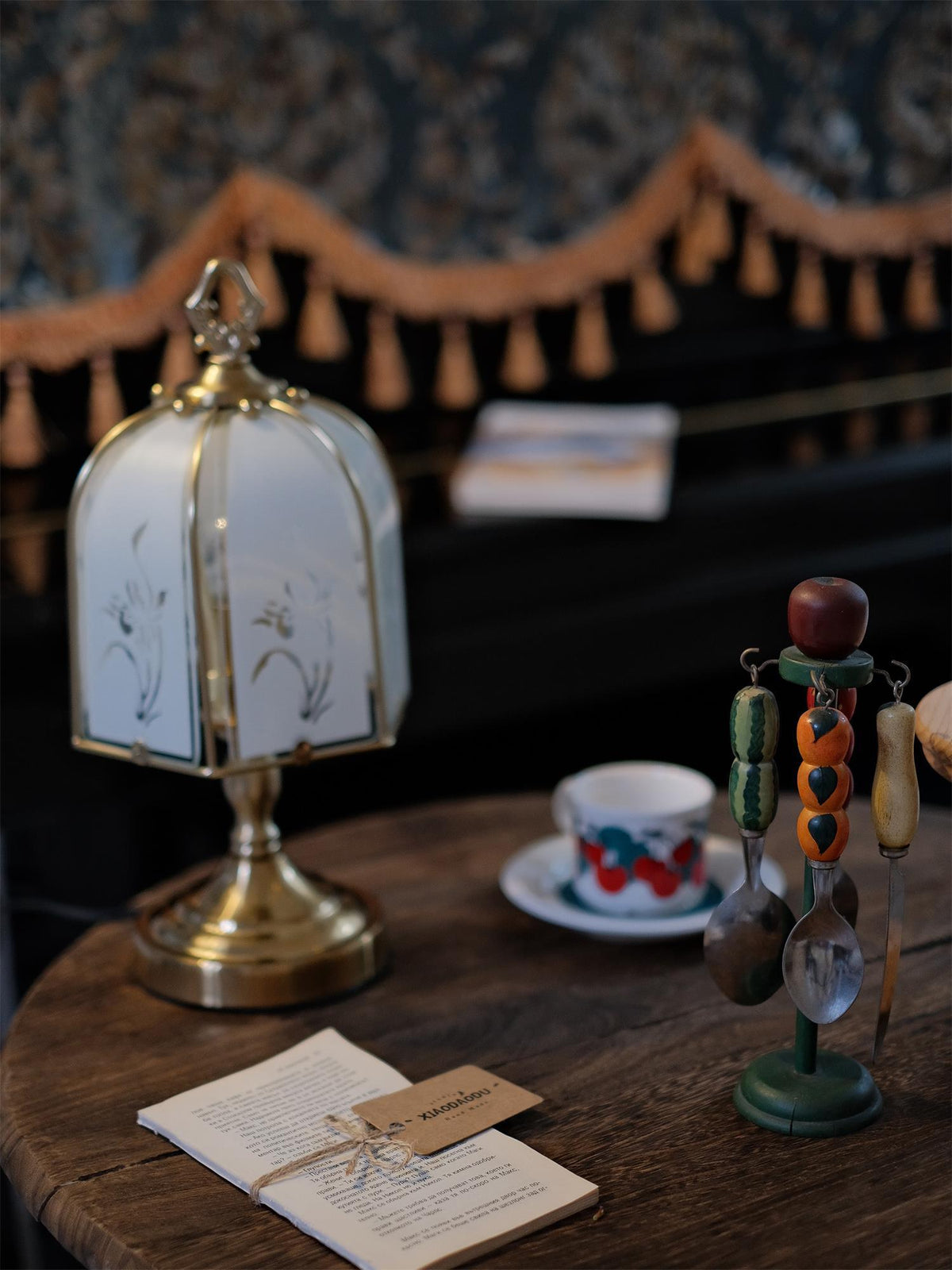 leonore-metal-table-lamp