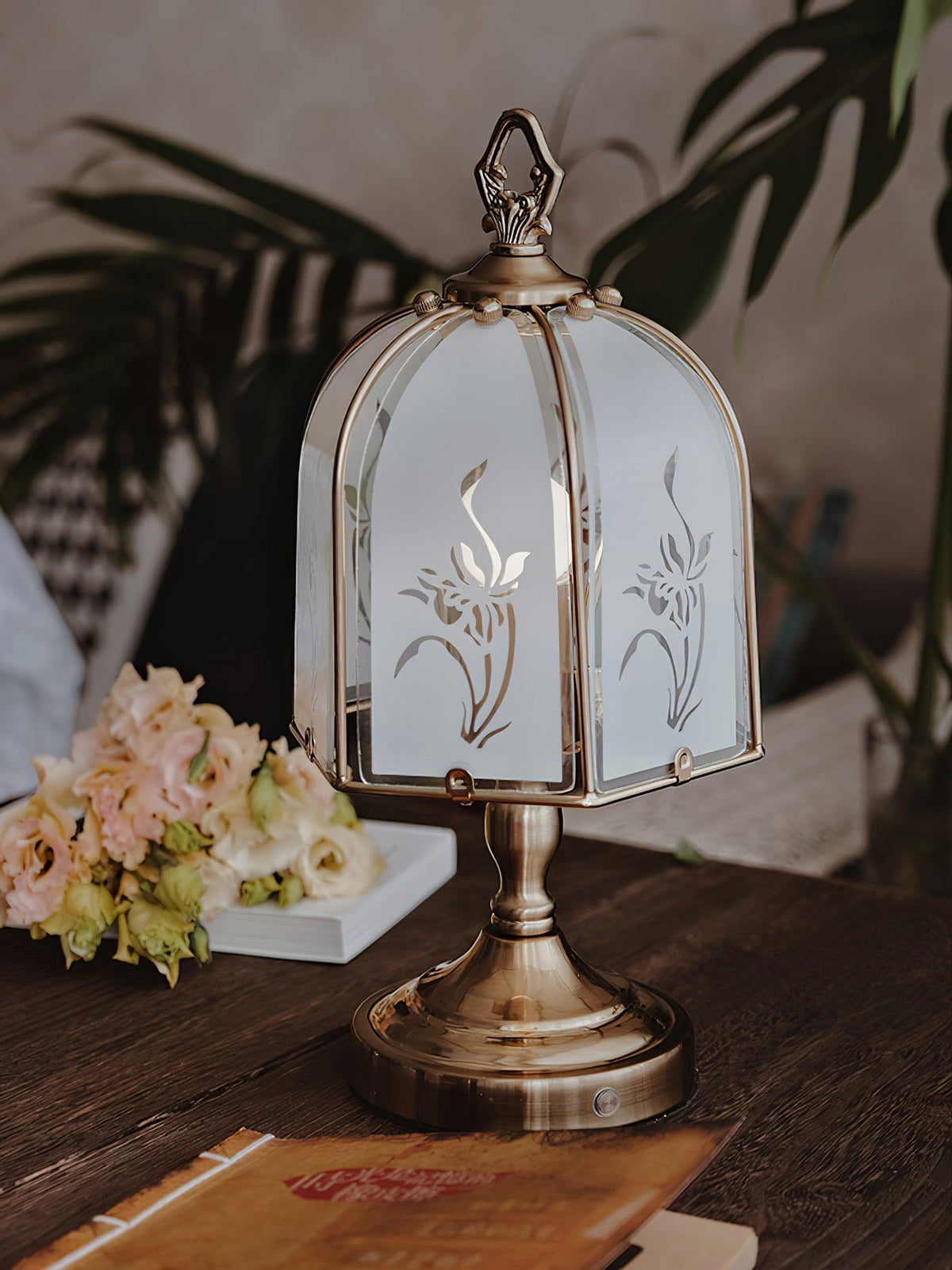 leonore-metal-table-lamp