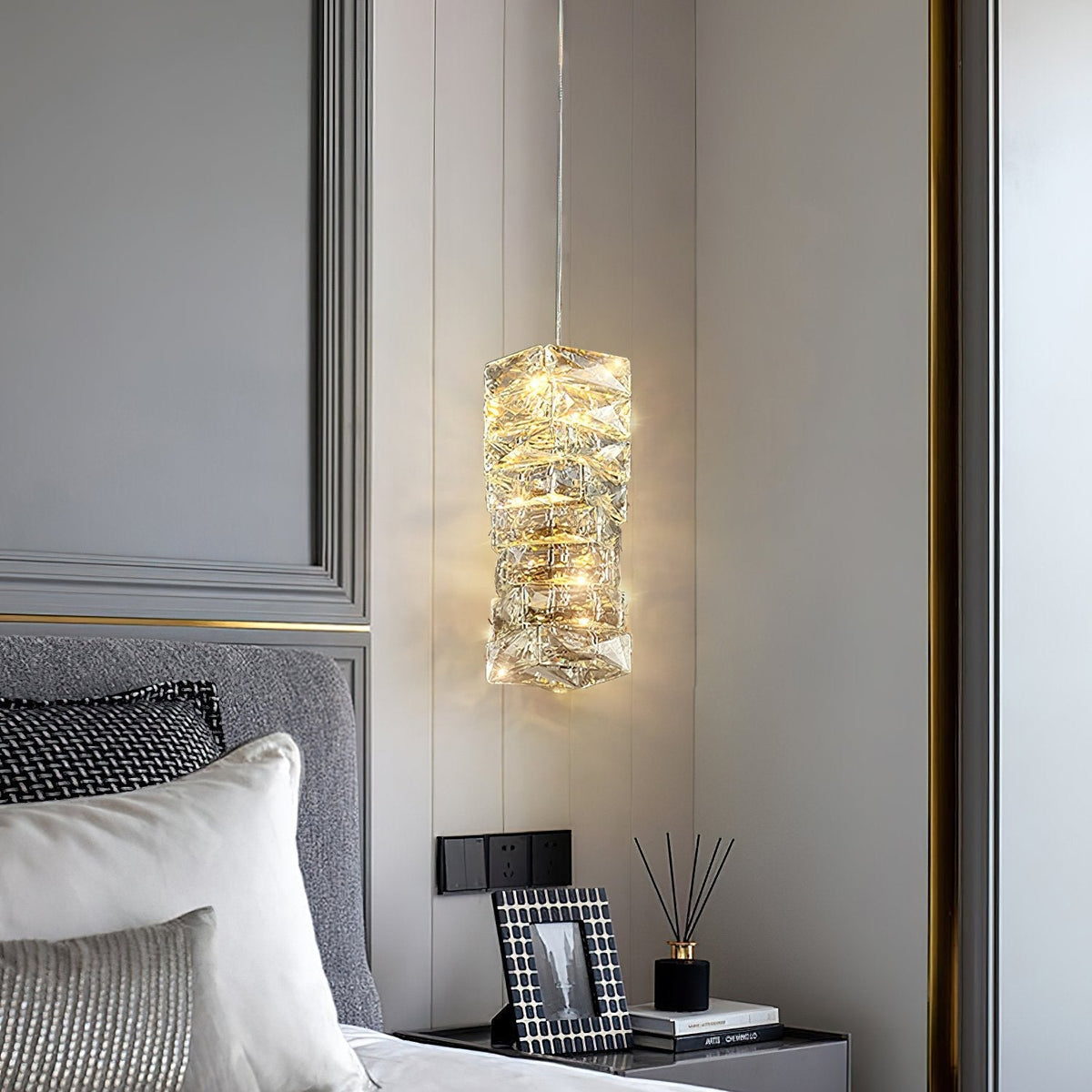 Leuchten Crystal Pendant Light