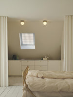 liila-wall-lamp