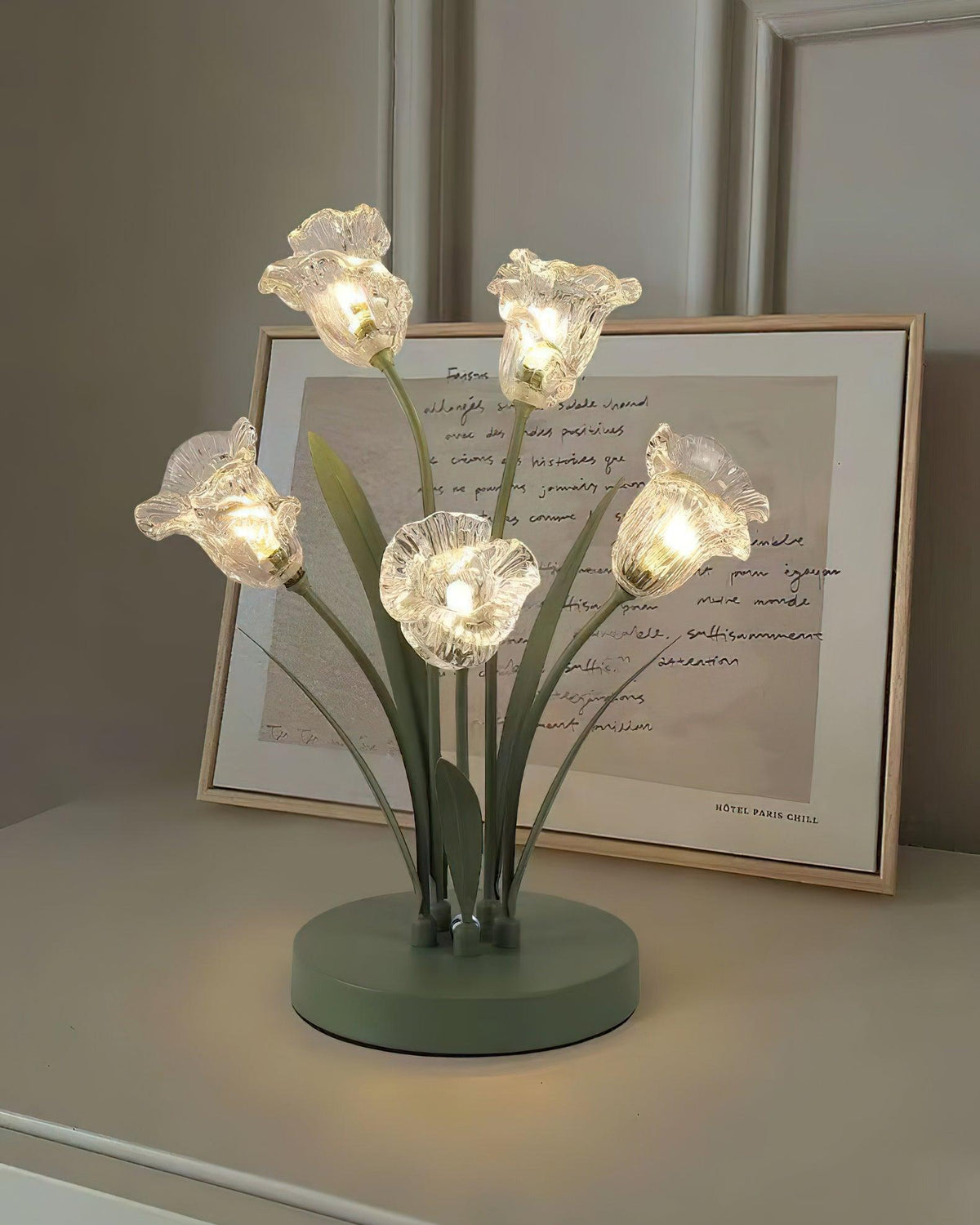 lily-blossom-table-lamp