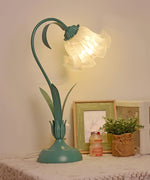 lily-of-the-valley-table-lamp