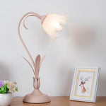 lily-of-the-valley-table-lamp