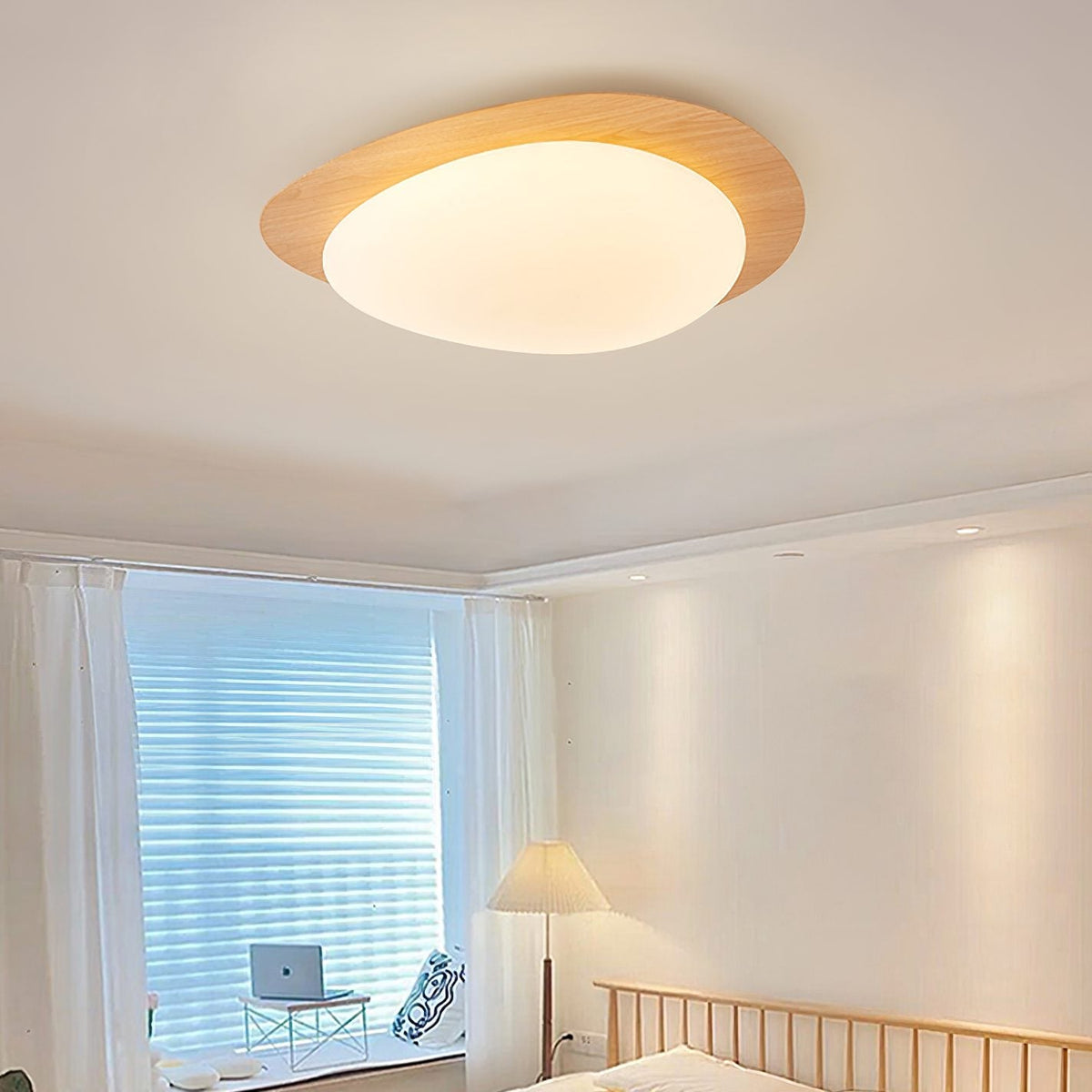 Lola Pebble Ceiling Lamp