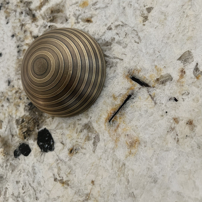 lucie-marble-wall-lamp