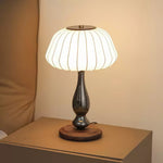 luxe-blossom-table-lamp