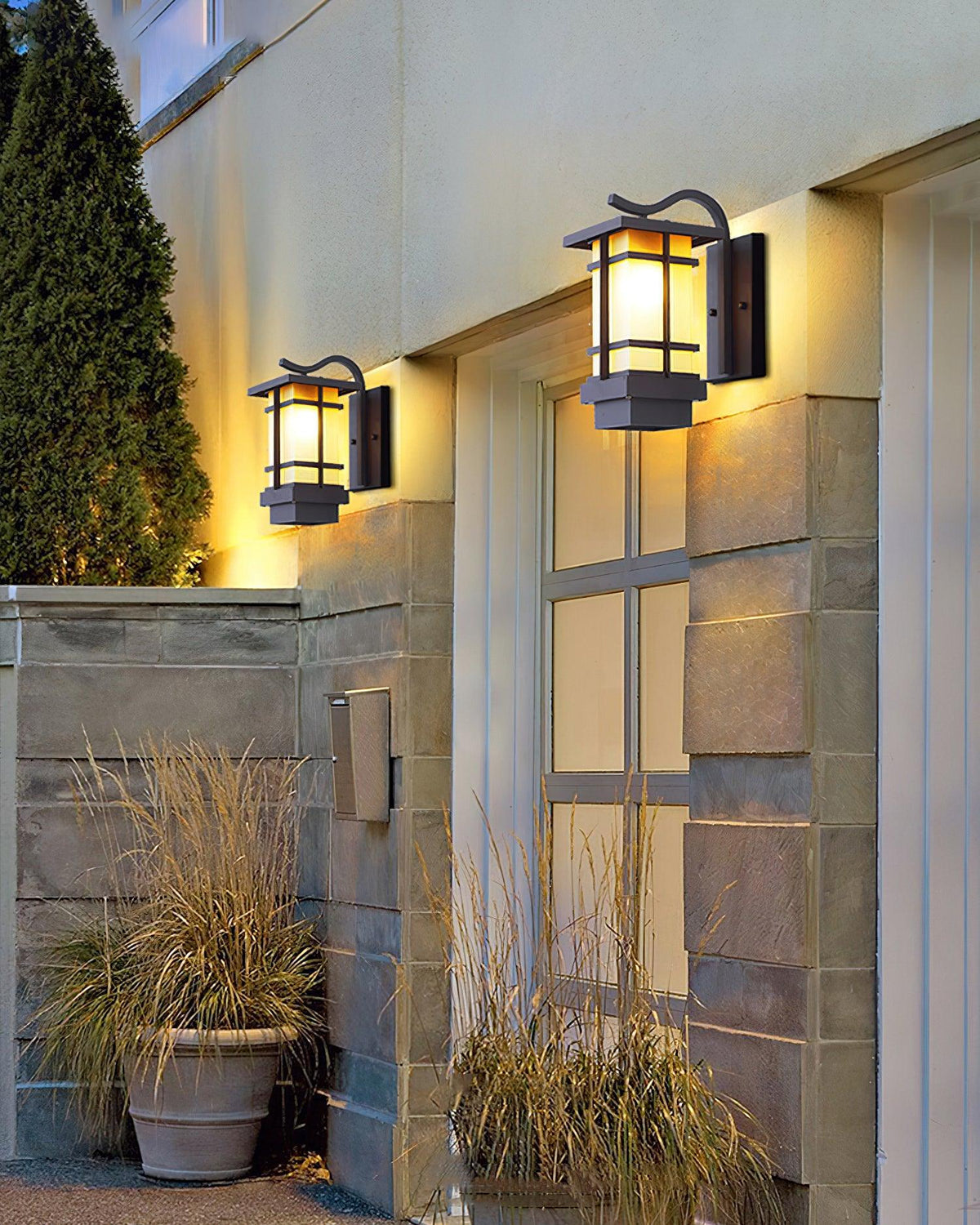 madison-outdoor-wall-lamp
