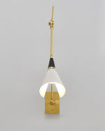 Magari Wall Lamp