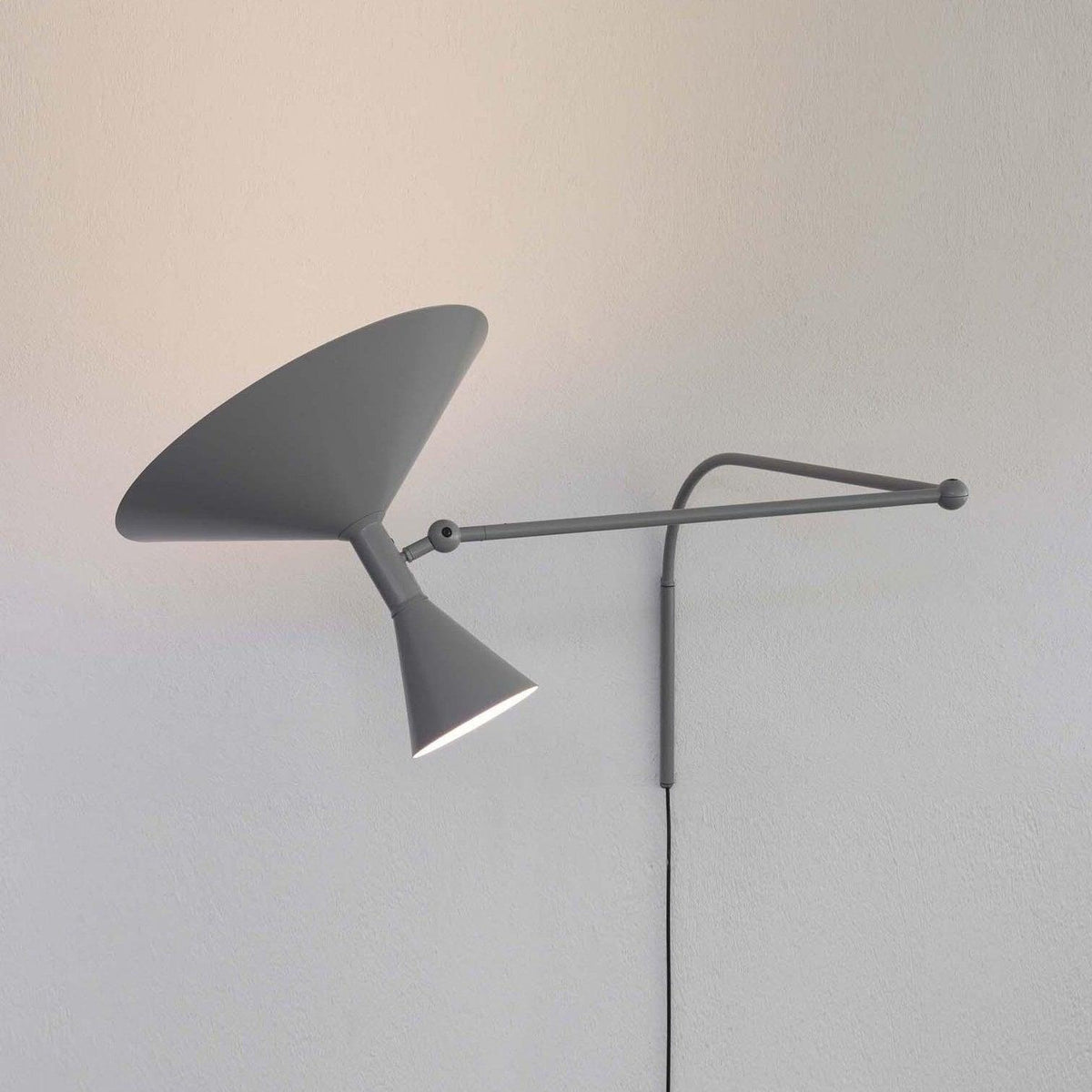 marseille-wall-light
