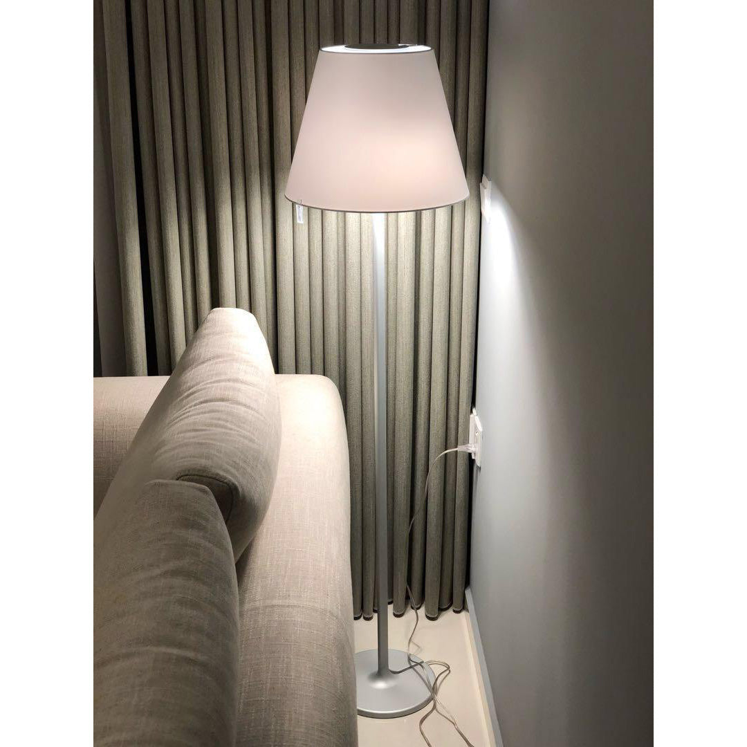 melampo-floor-lamp