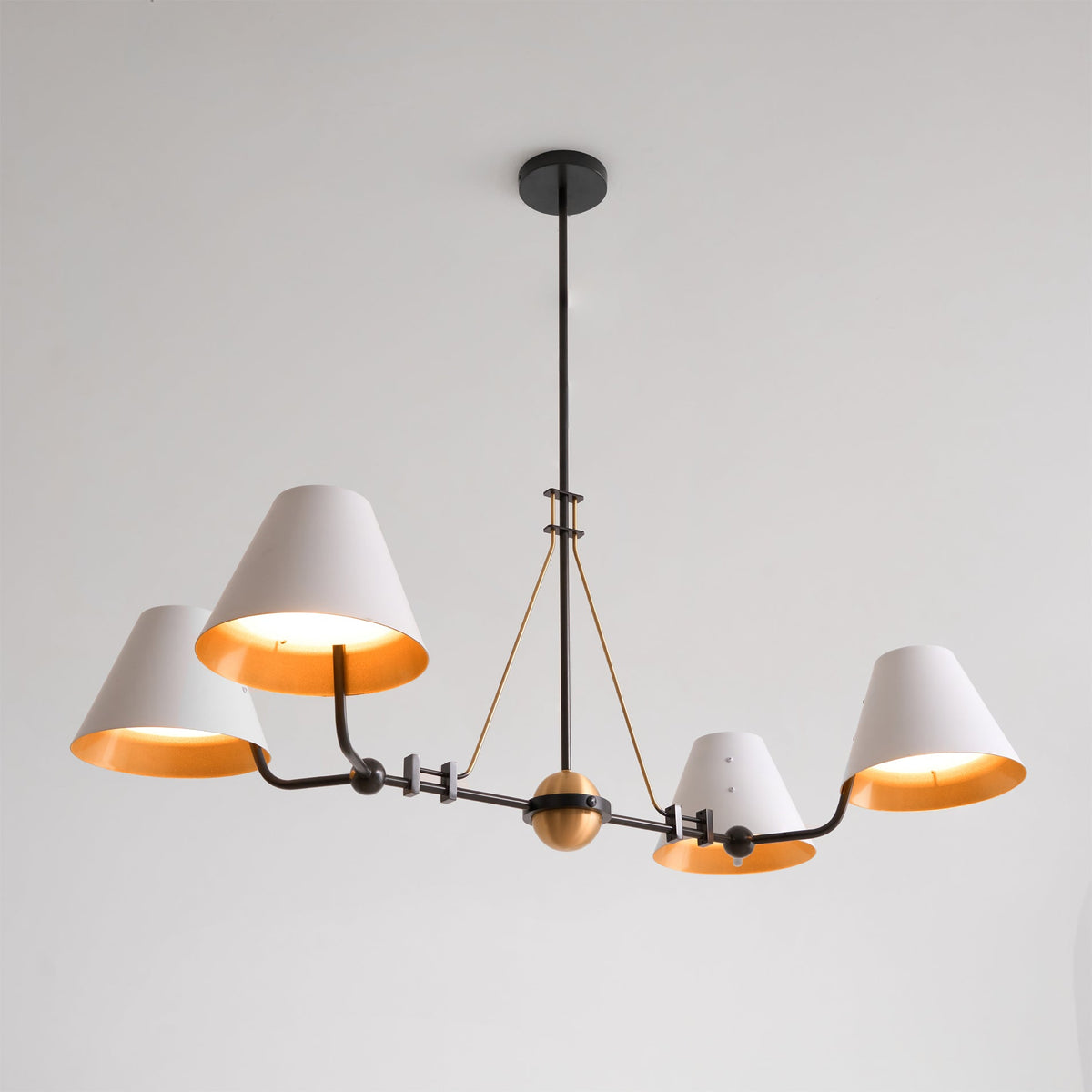 midnight-symphony-chandelier