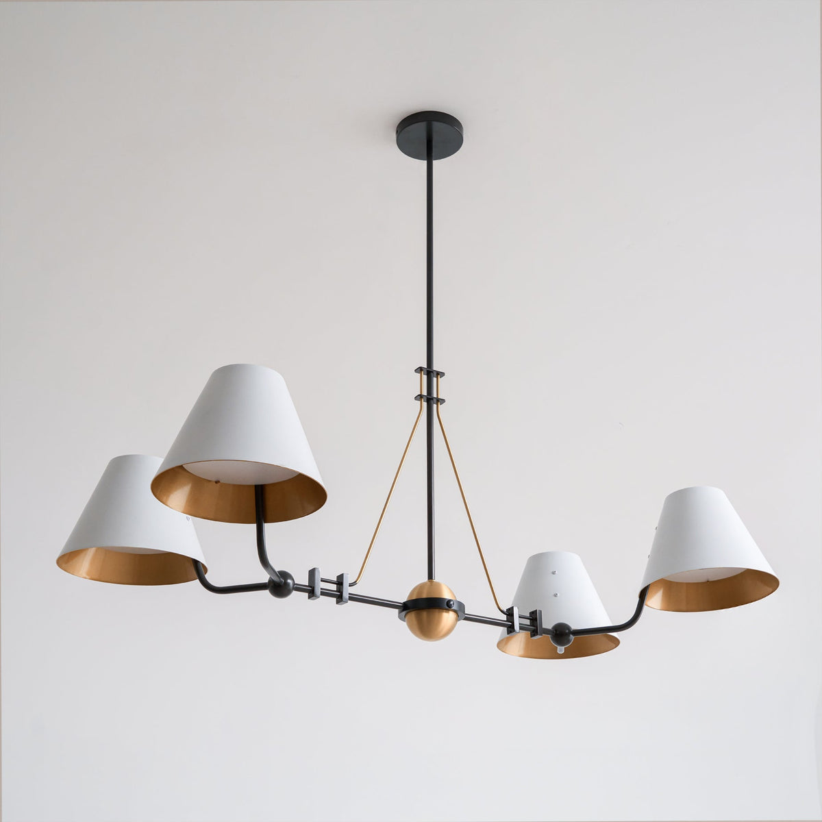 midnight-symphony-chandelier
