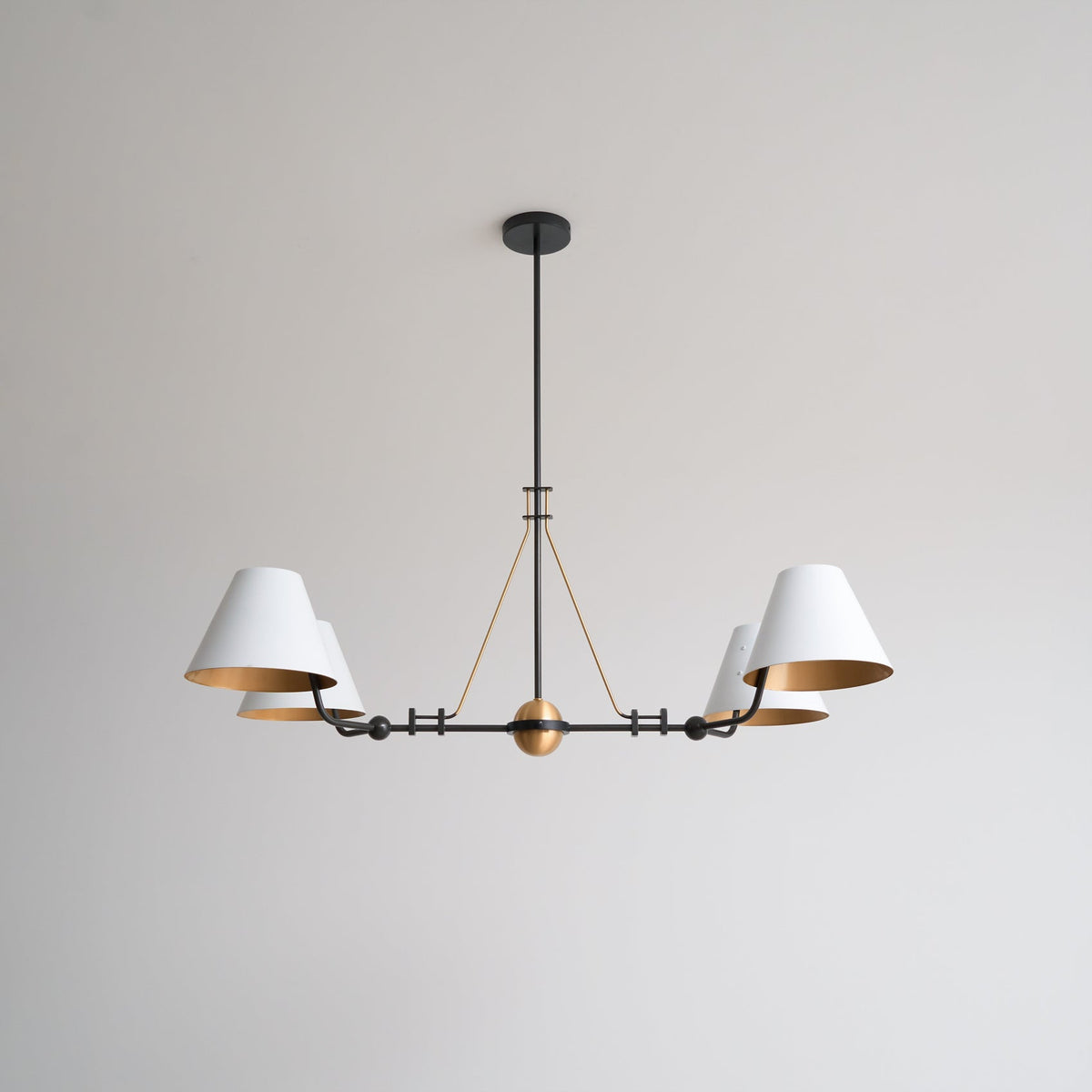 midnight-symphony-chandelier