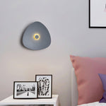 minimal-flaky-wall-light