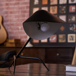 modern-tripod-table-lamp