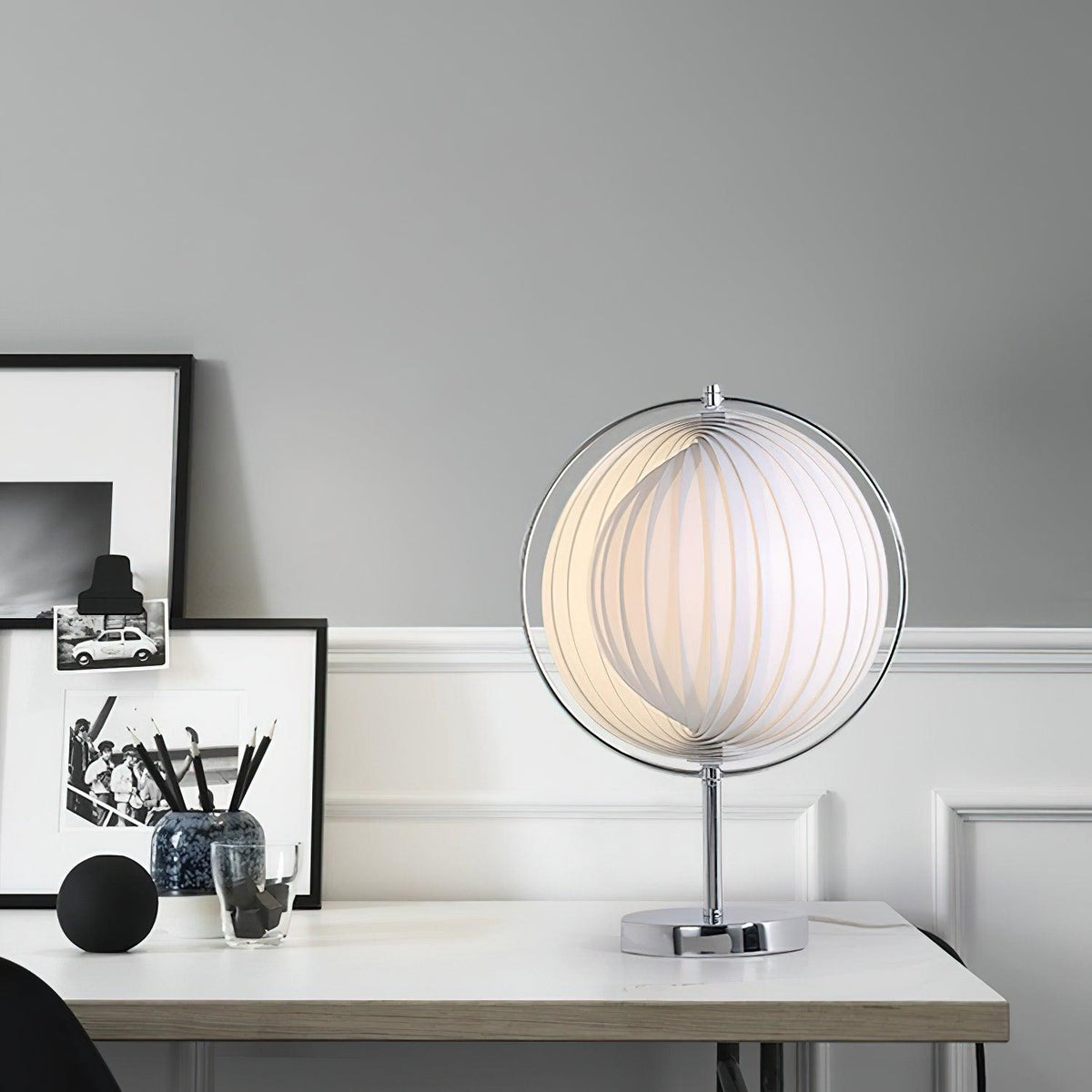 moon-echo-table-lamp