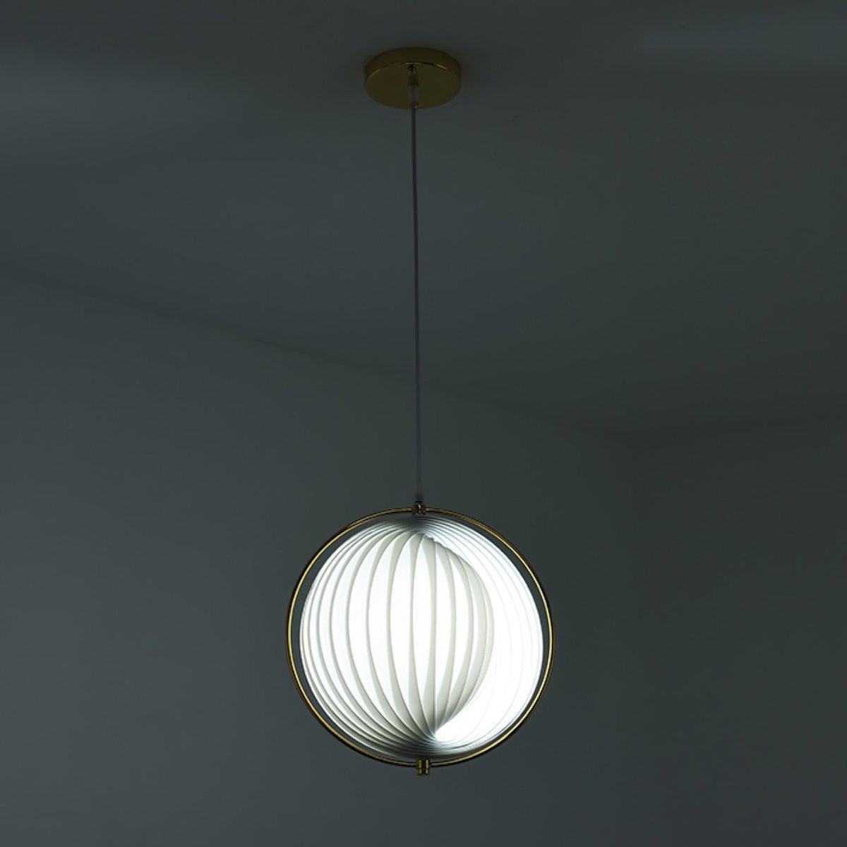 Moon Kare Pendant Lamp