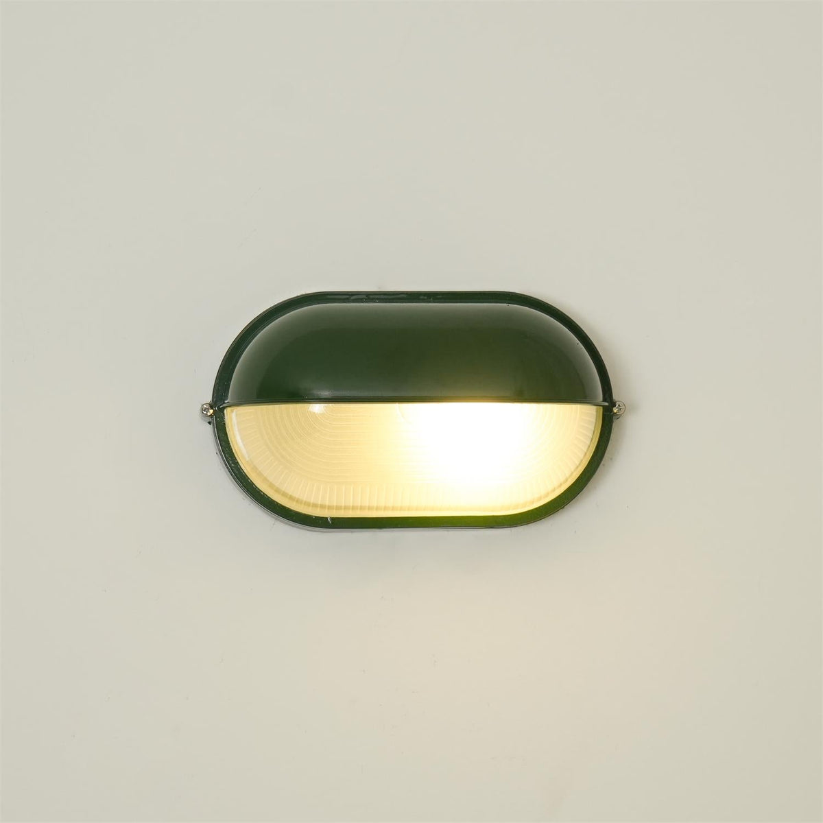 nauticus-outdoor-wall-lamp