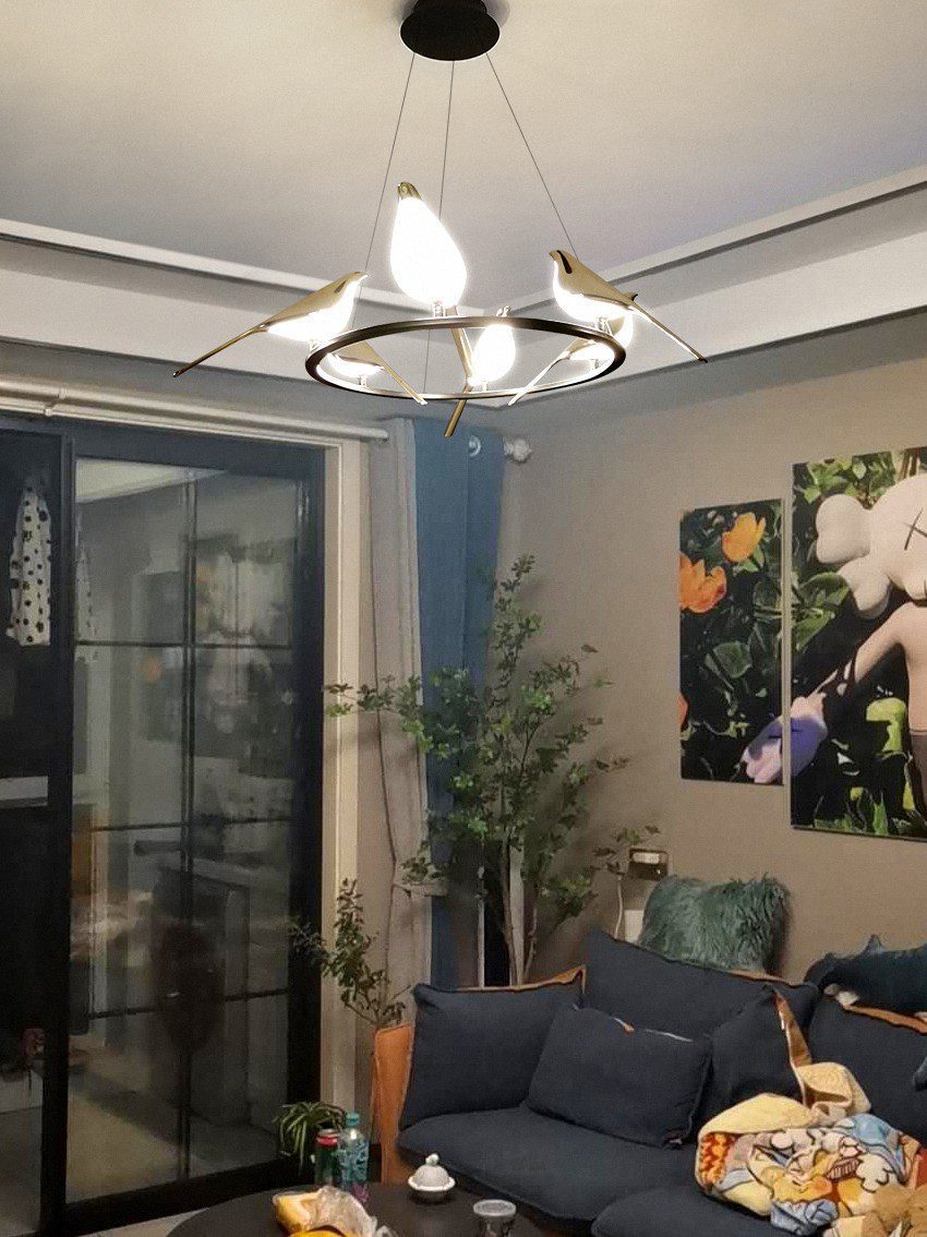 Nomi Chandelier
