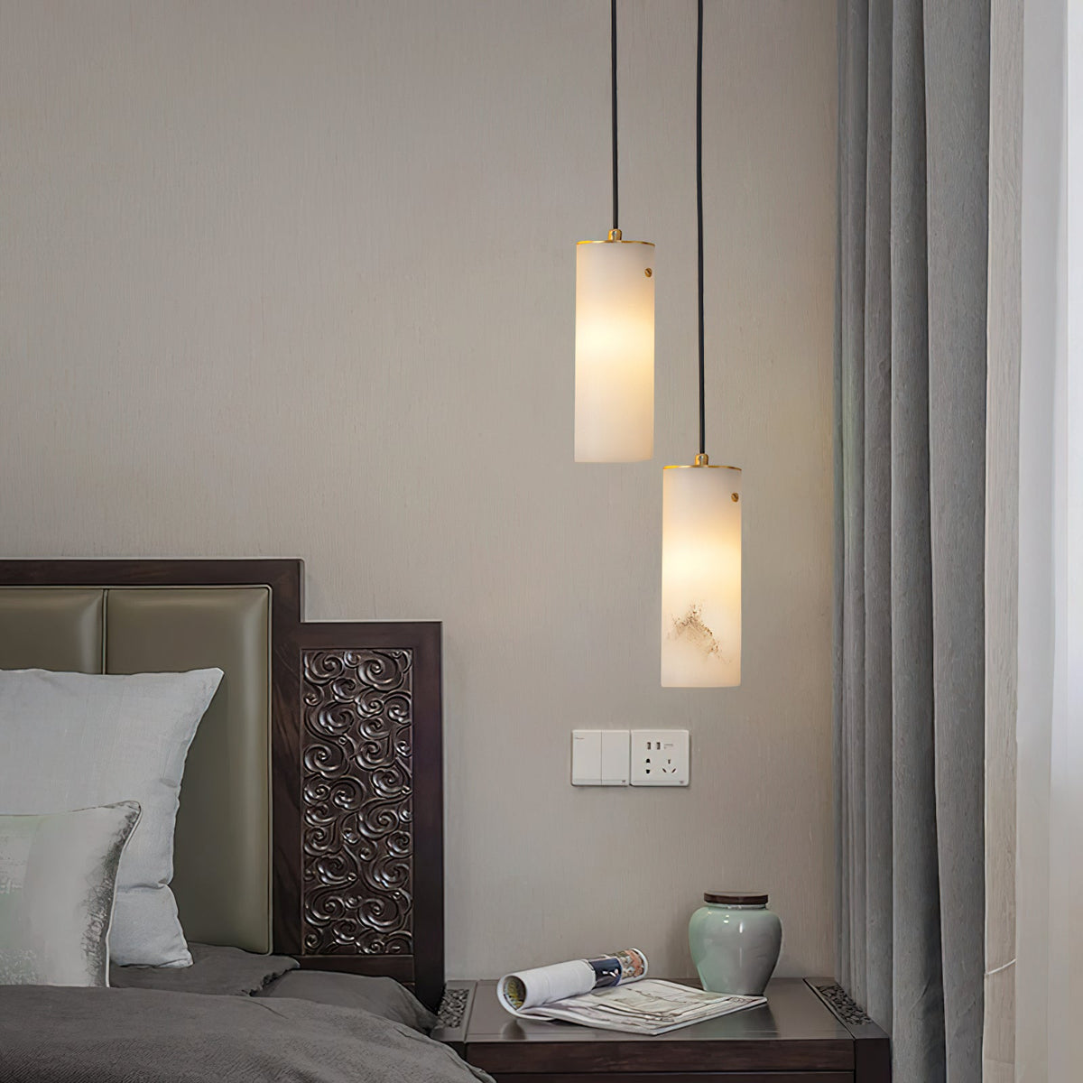 nula-vertical-pendant-light