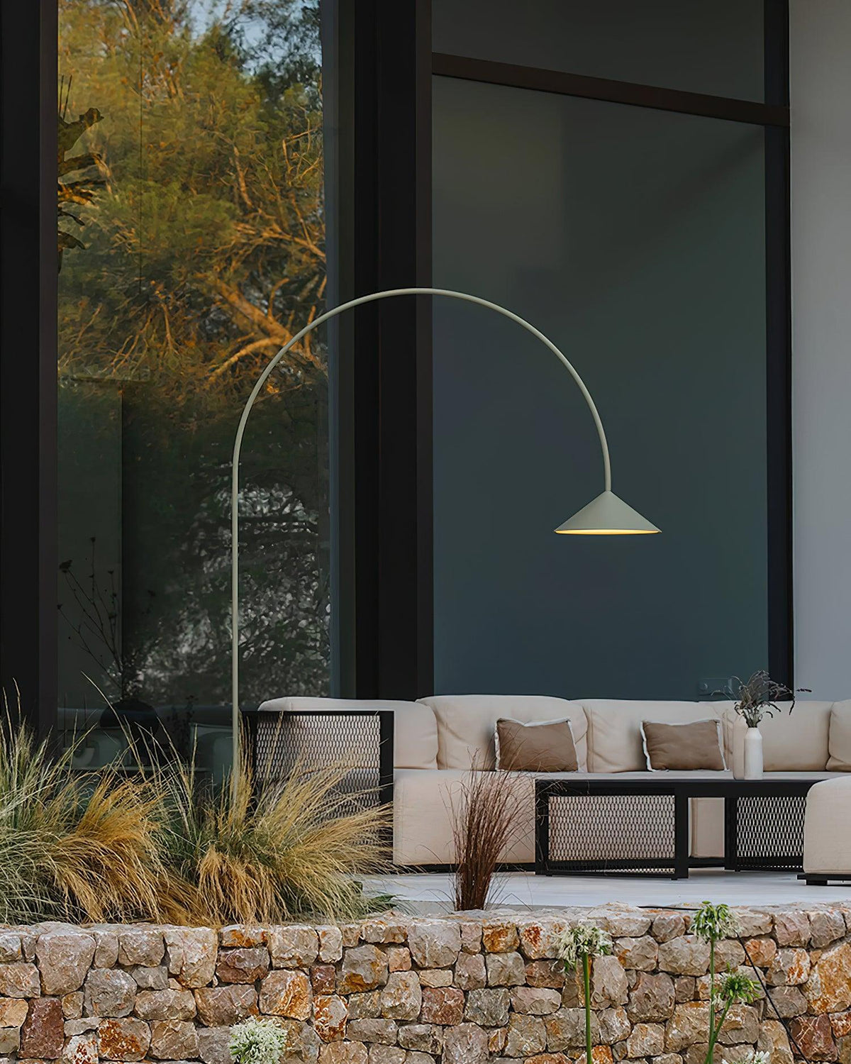 out-floor-lamp