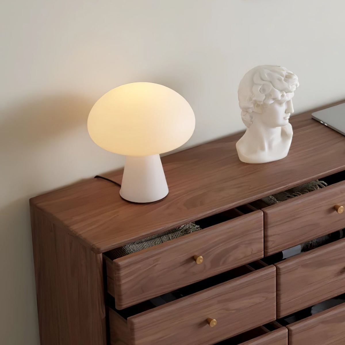 obello-table-lamp