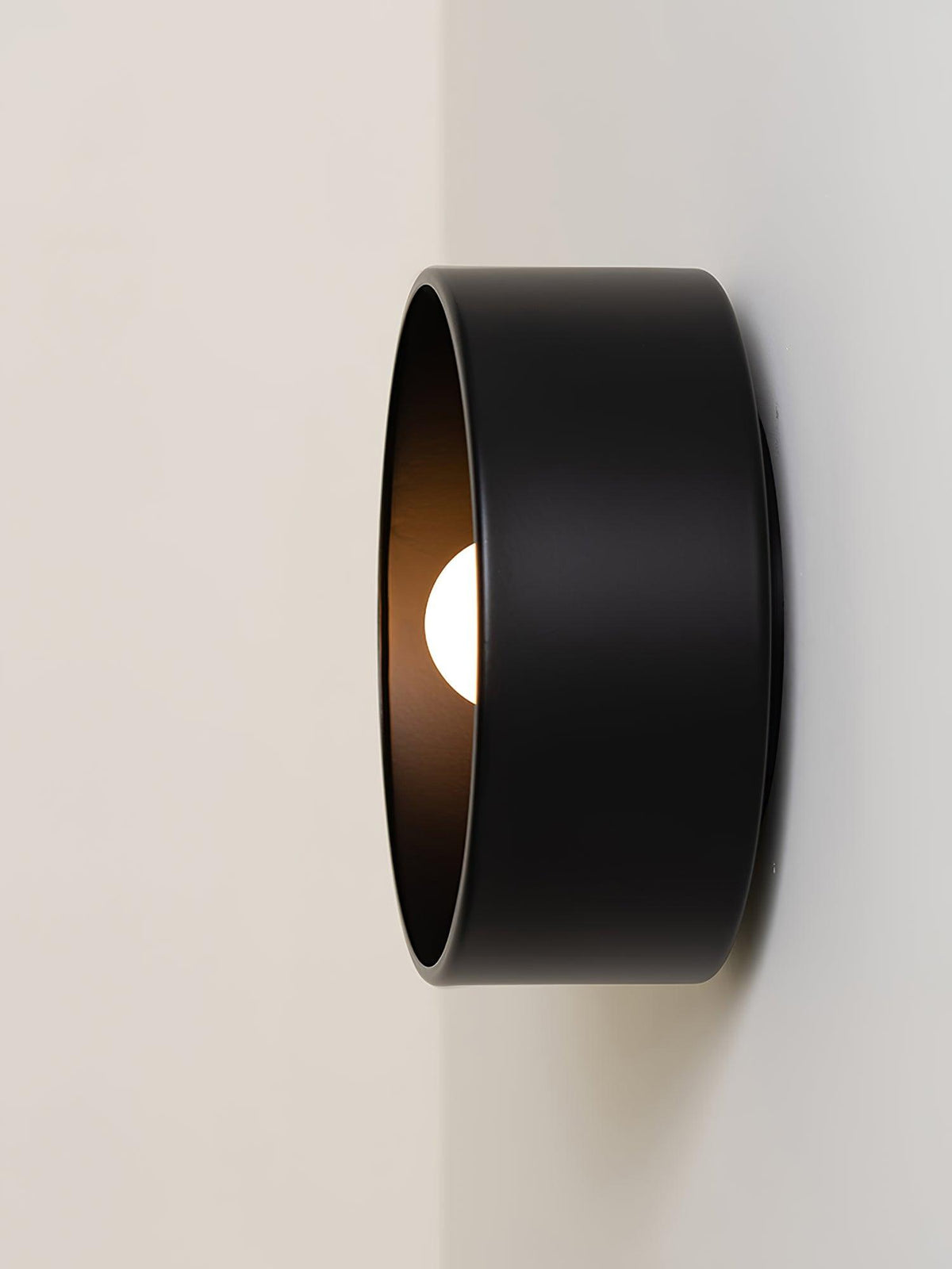 odis-sconce