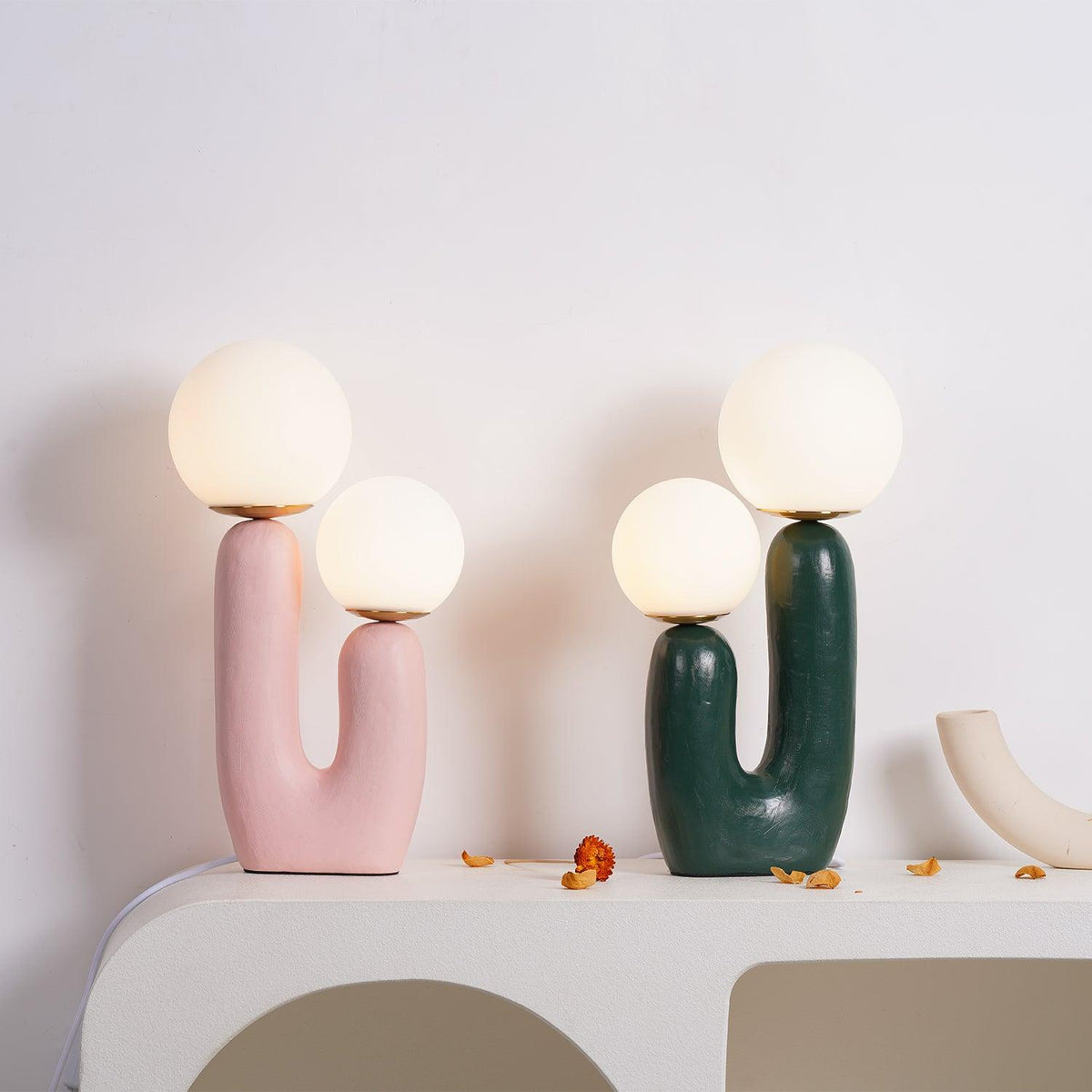 oo-rough-table-lamp