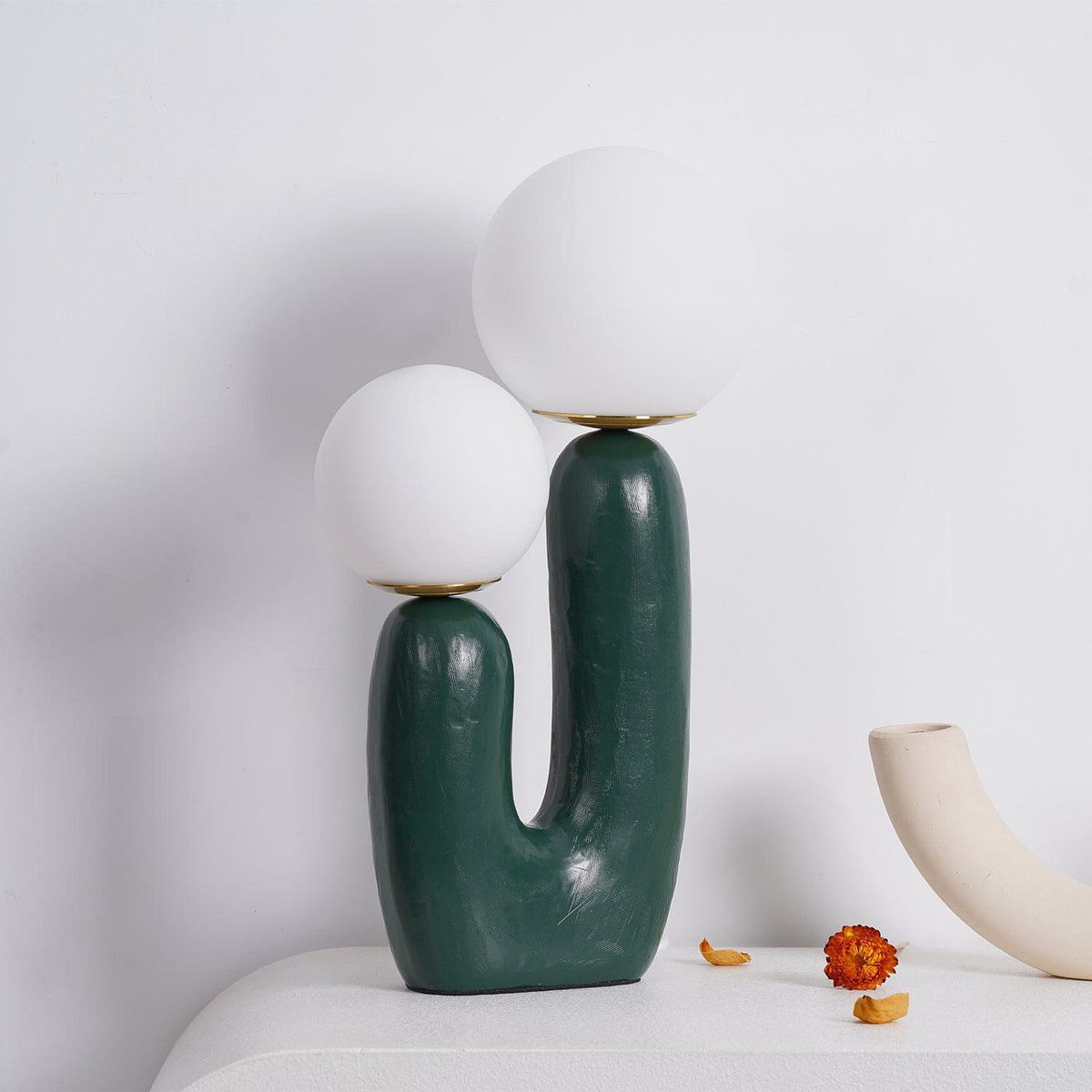 oo-rough-table-lamp