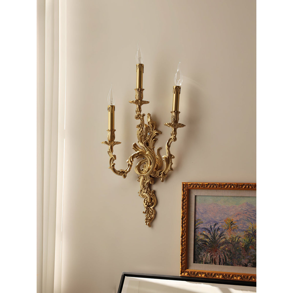 palace-wall-light