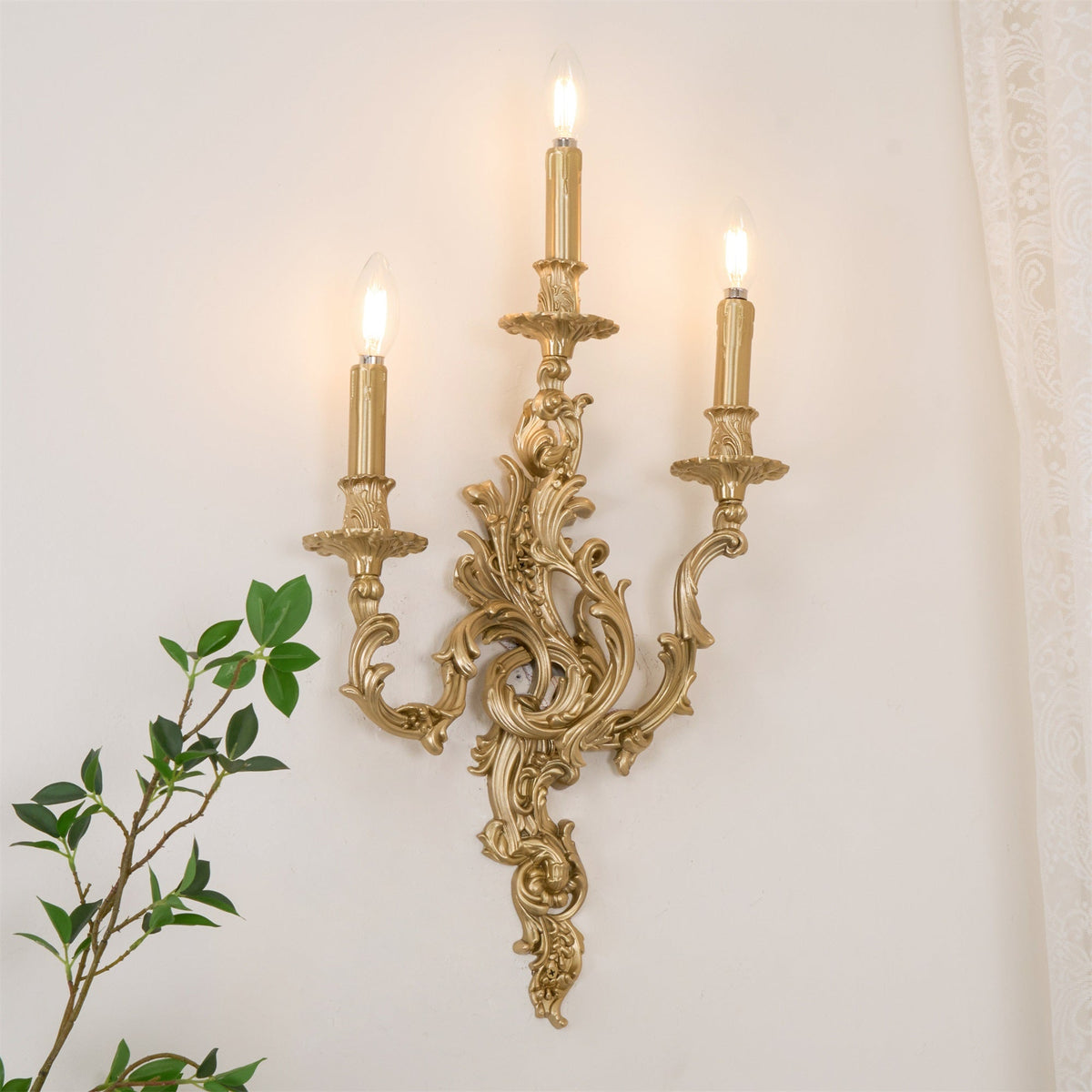 palace-wall-light