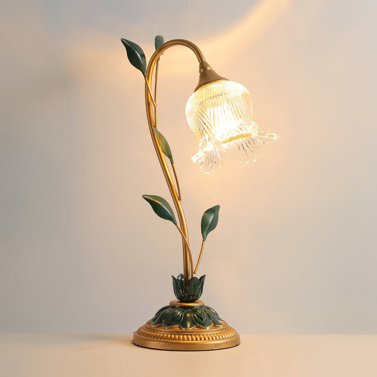 Pastoral Floral Table Lamp
