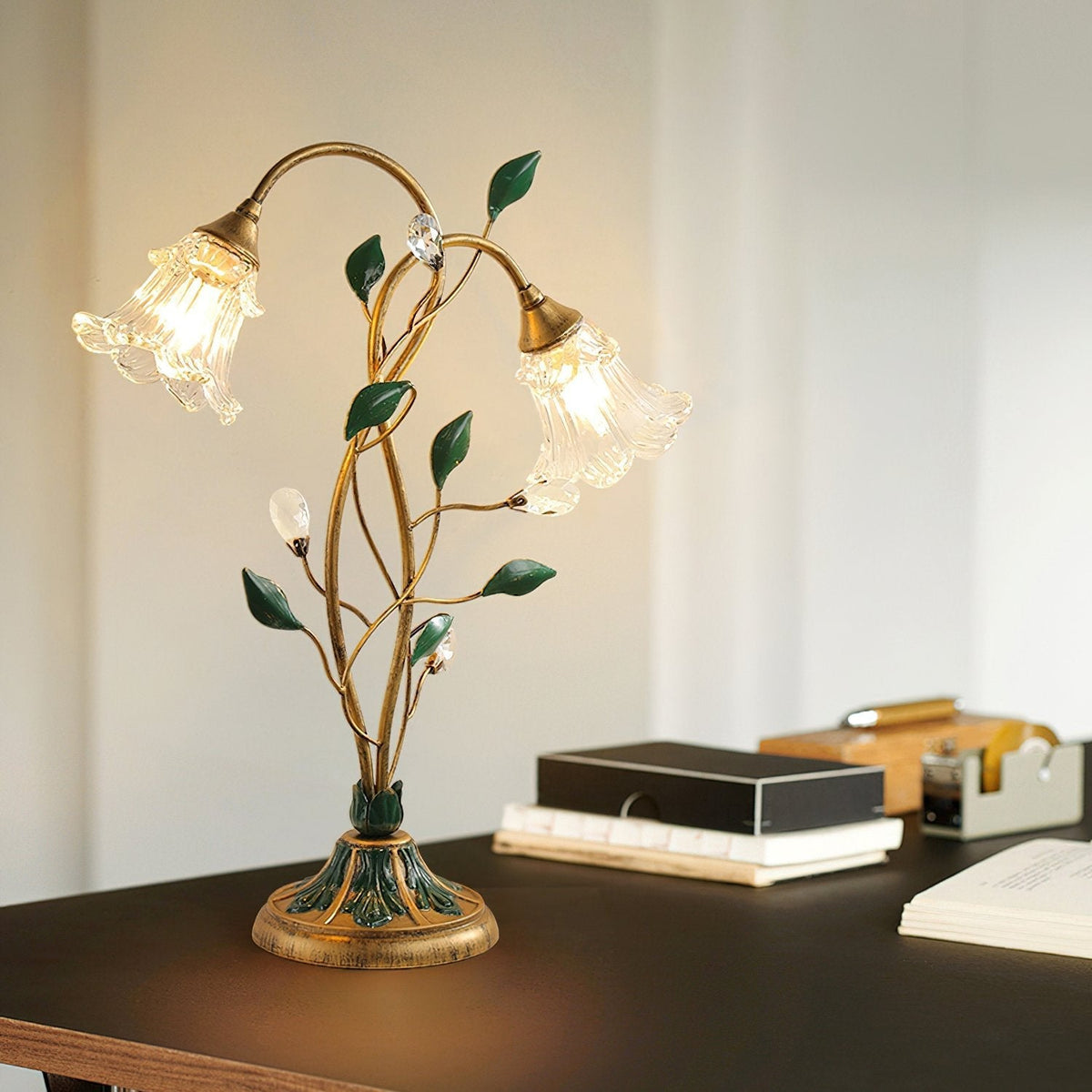 Pastoral Floral Table Lamp