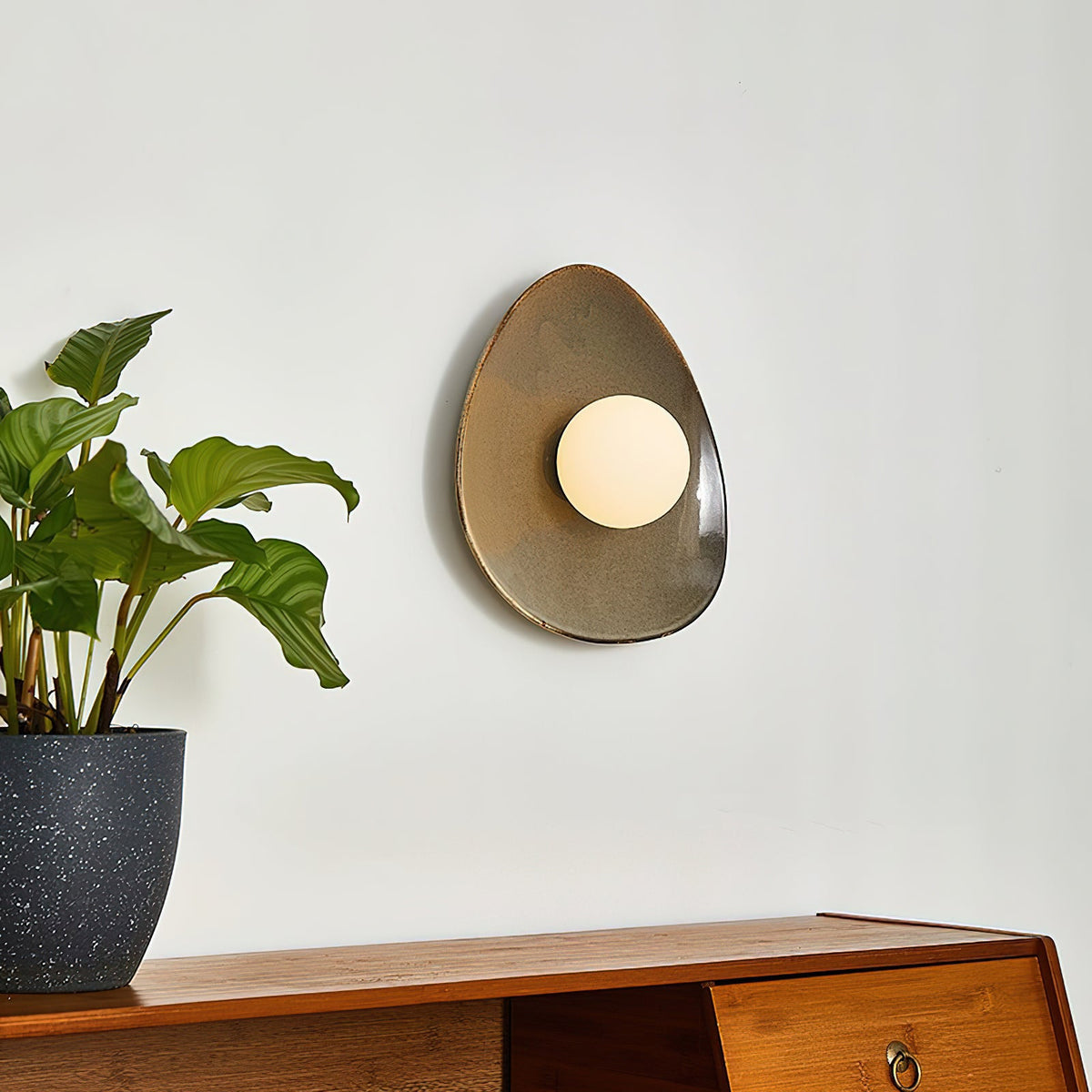 pebble-disc-wall-light