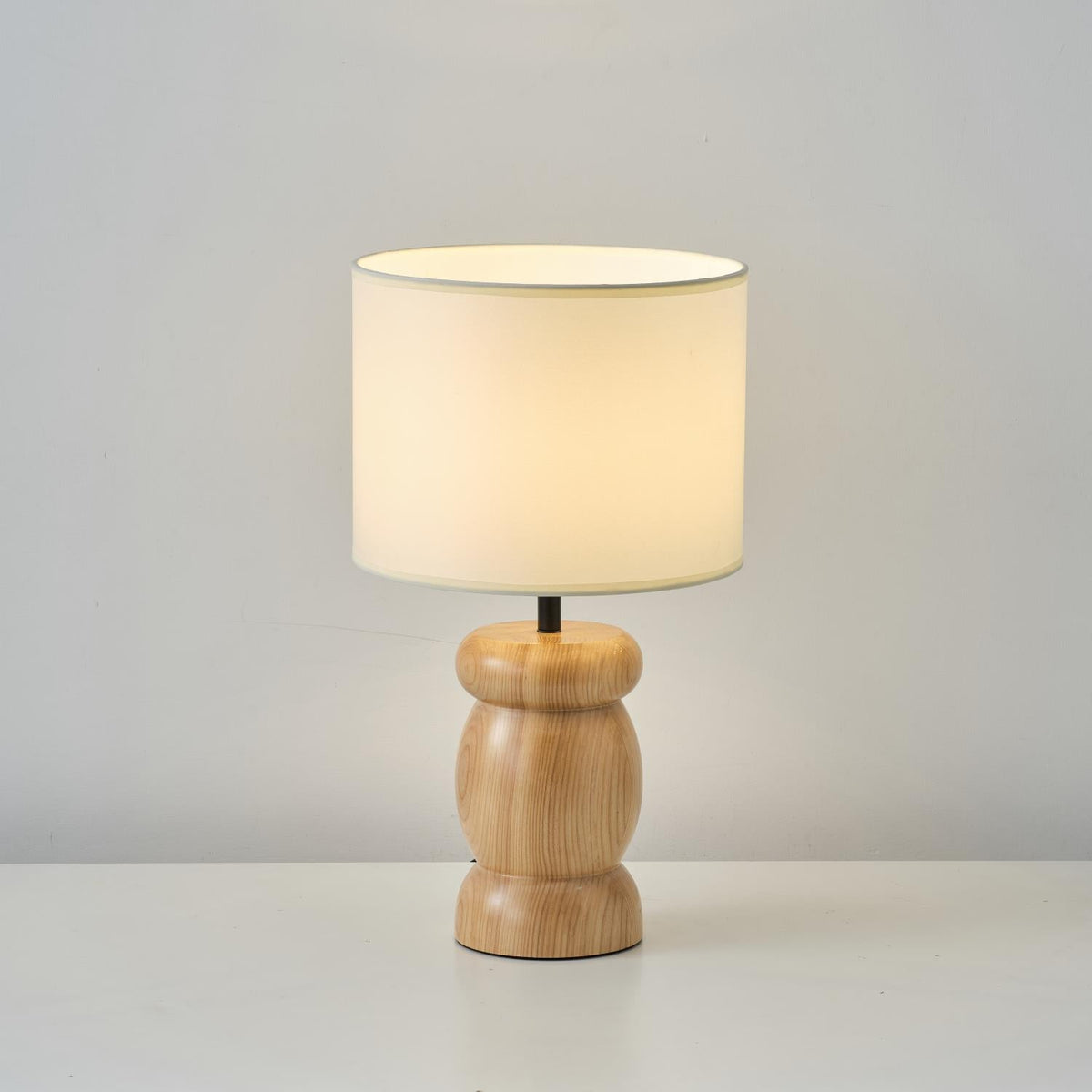pebble-wood-table-lamp