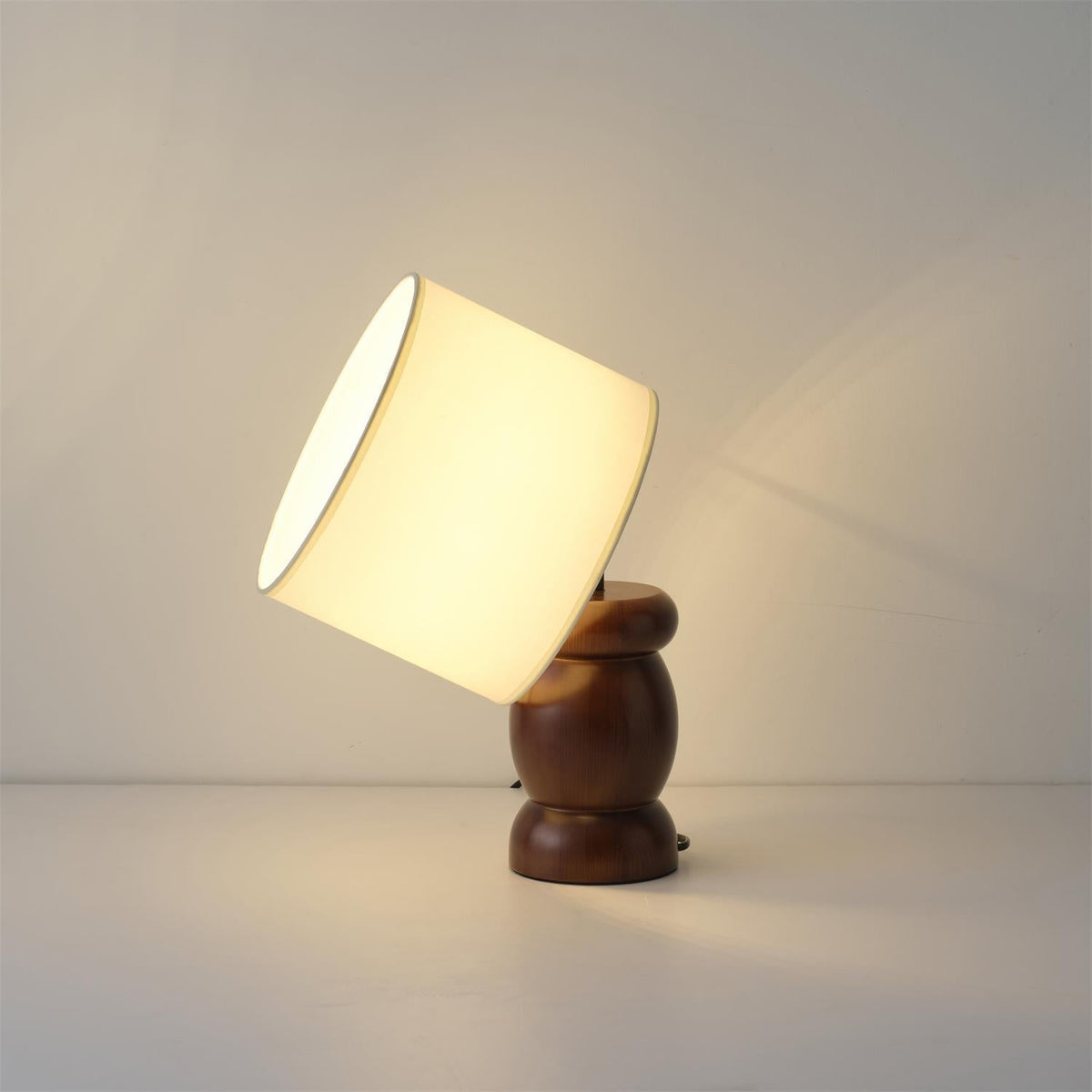pebble-wood-table-lamp