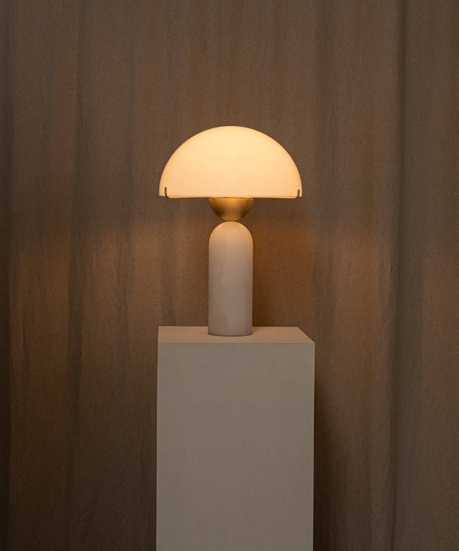 peono-table-lamp