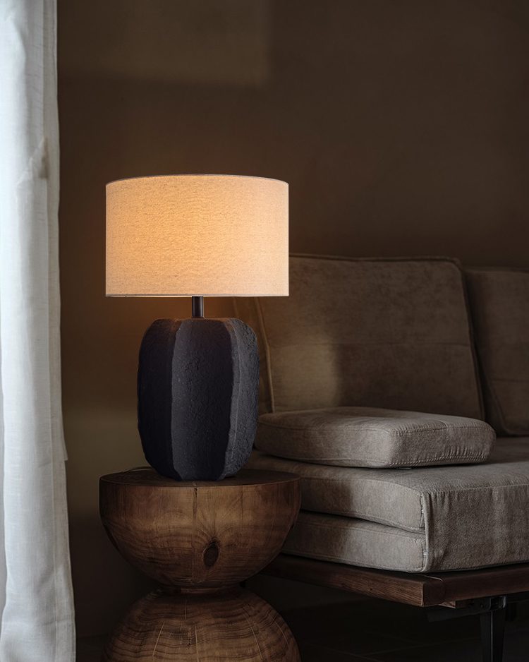 Pine Cone Table Lamp