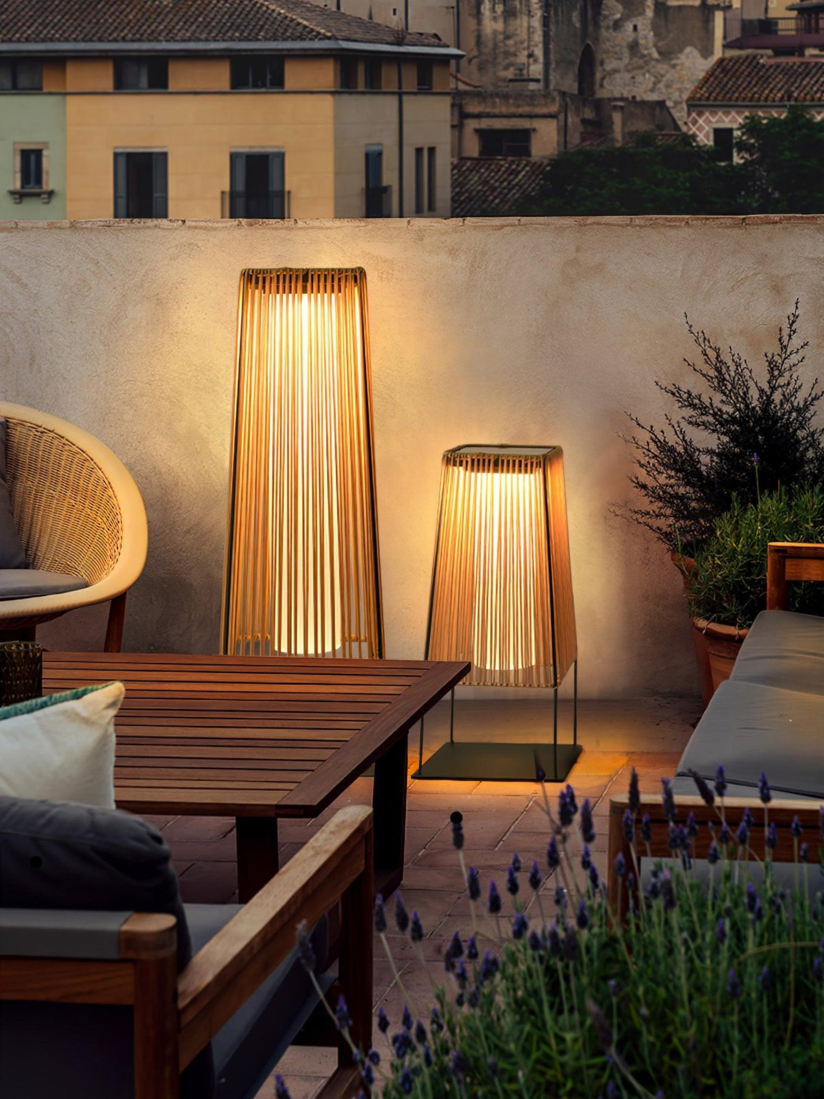 Plastic Rattaplastic Rattan Outdoor Post Light With Solar Panel
