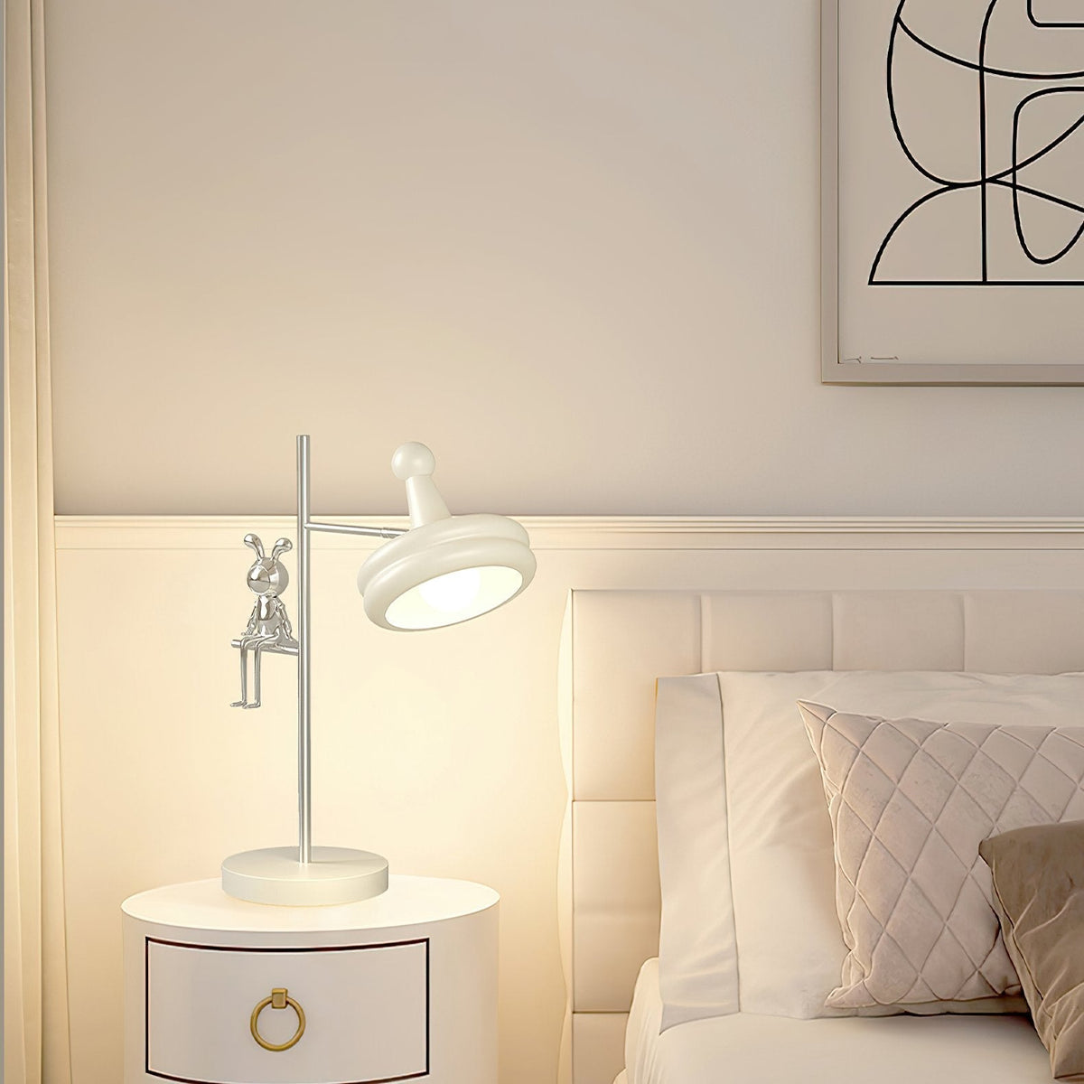 Playful Rabbit Table Lamp