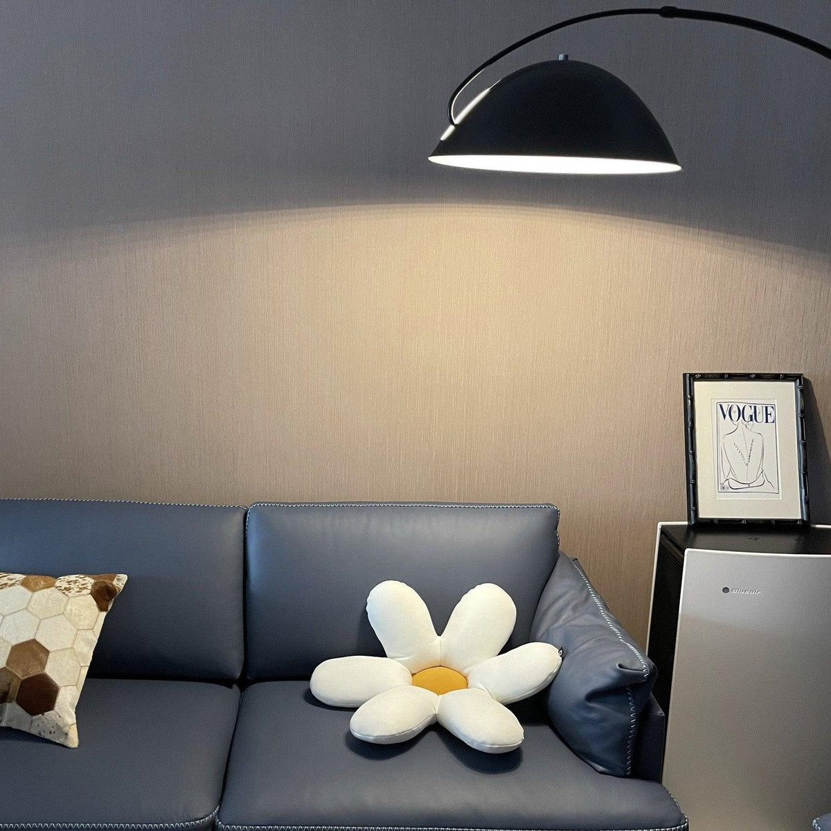 pluma-floor-lamp