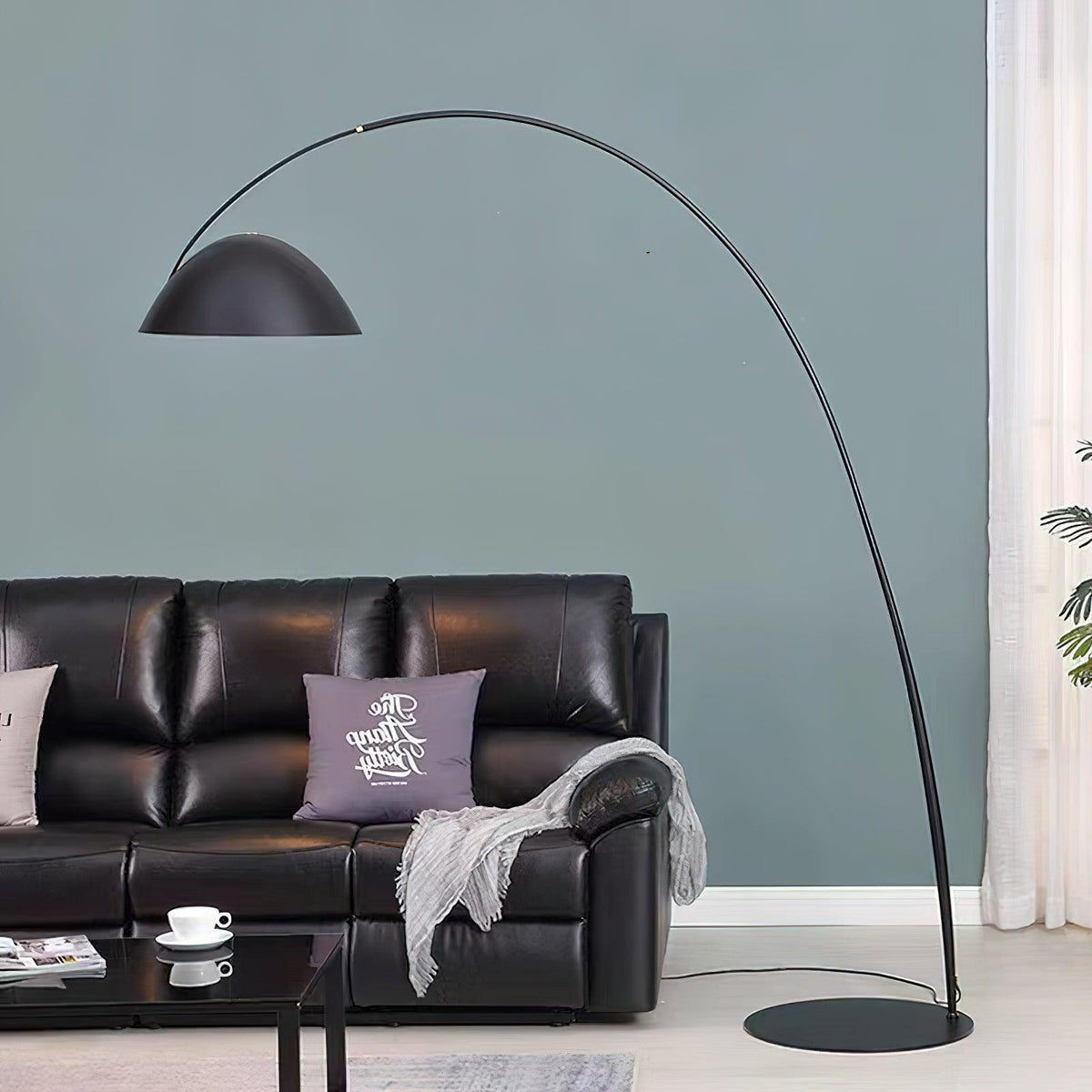 pluma-floor-lamp