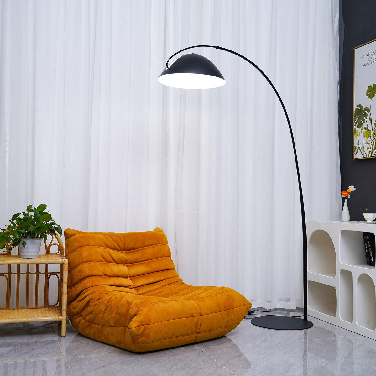 pluma-floor-lamp
