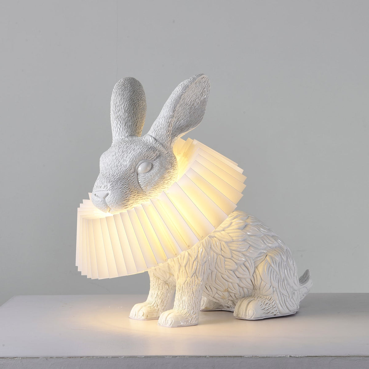 Rabbit X Table Lamp