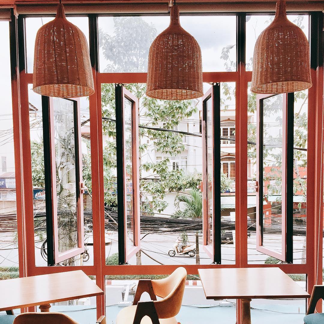 rattan-pandent-light