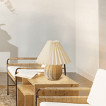 rattan-pleated-table-lamp