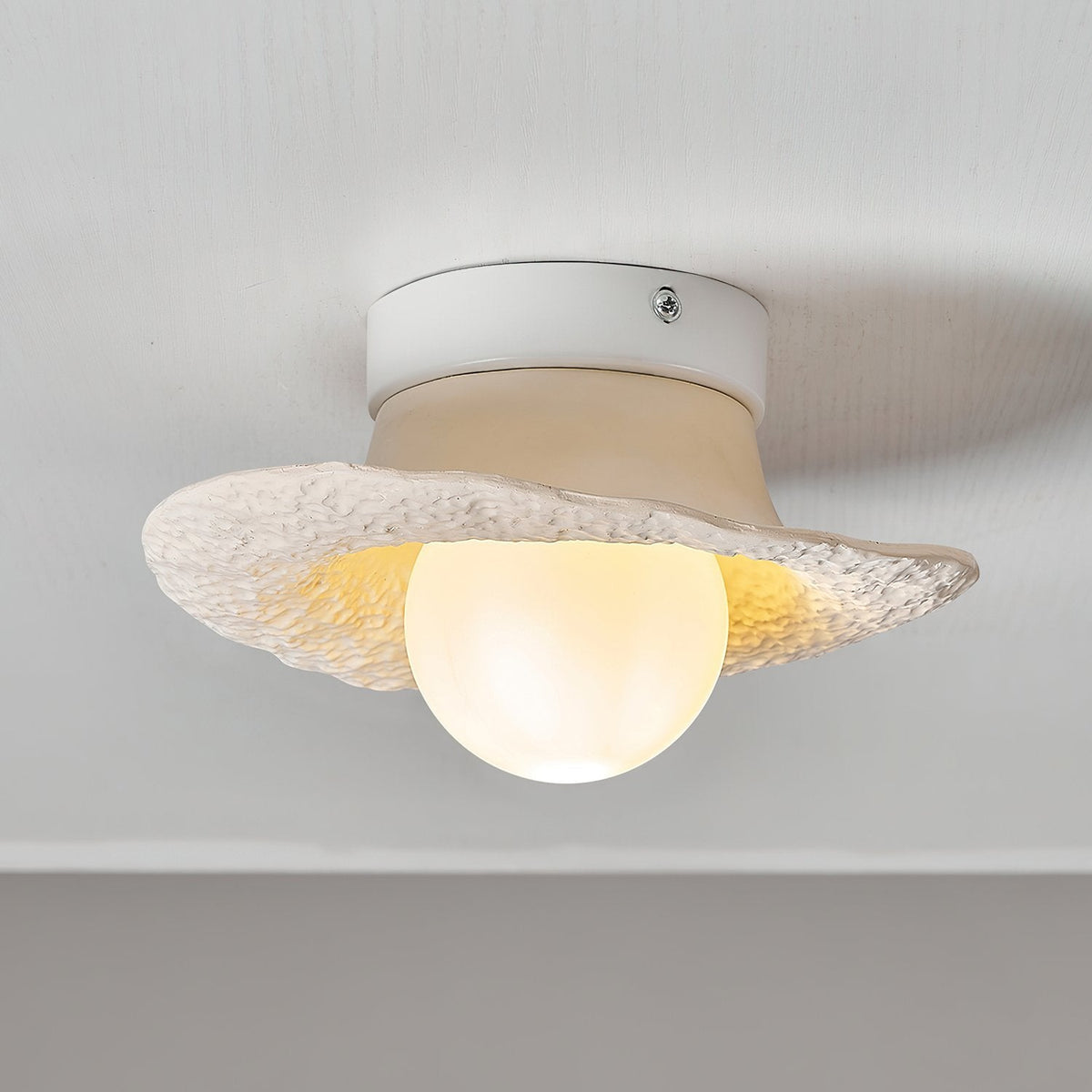 Retro Straw Hat Ceiling Lamp