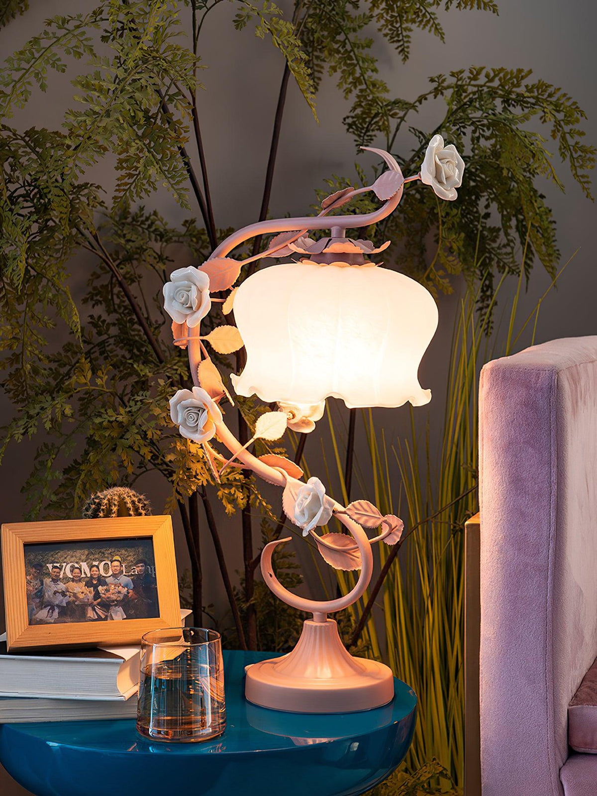 rose-glass-gooseneck-table-lamp