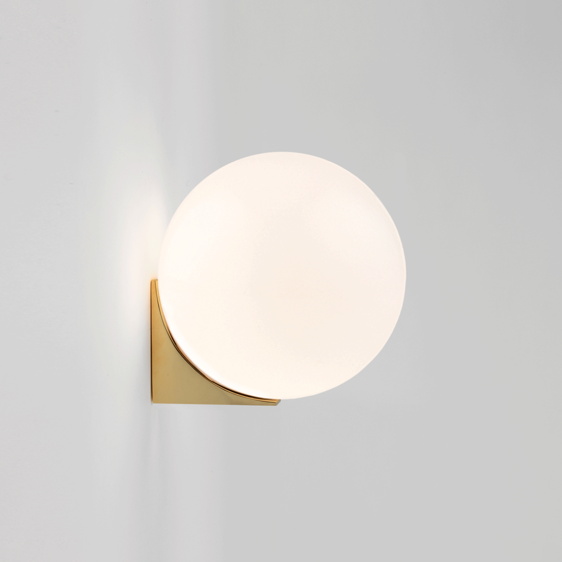 Rudy Wall Light